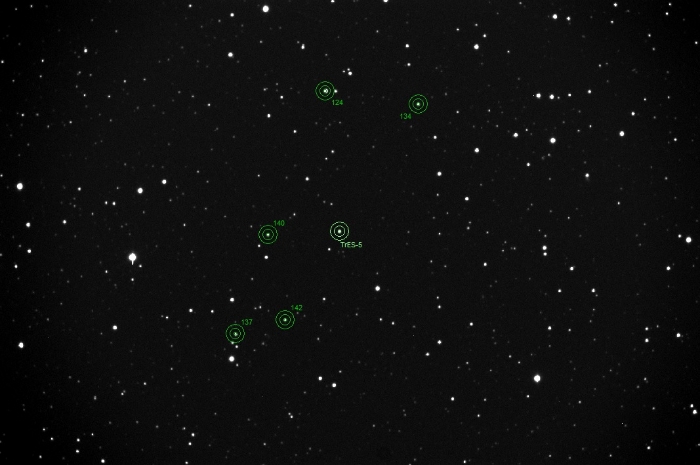 Mapka - TrES-5, JD 2458735.24500