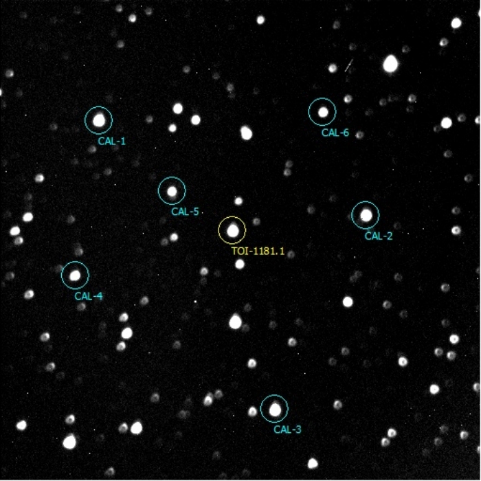 Mapka - TOI-1181, JD 2460053.42162