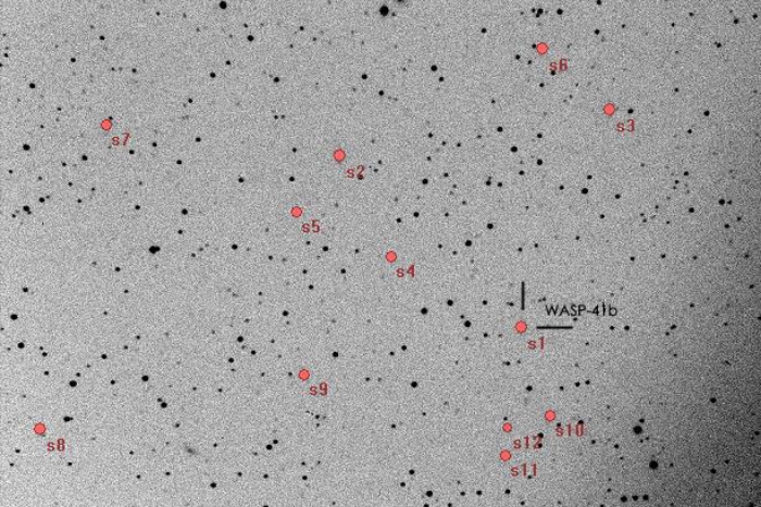 Chart - WASP-41, JD 2455724.92216