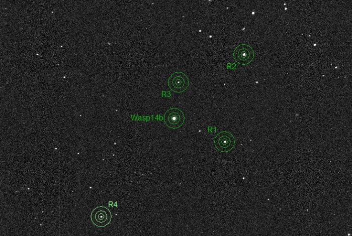 Chart - WASP-14, JD 2456745.42350