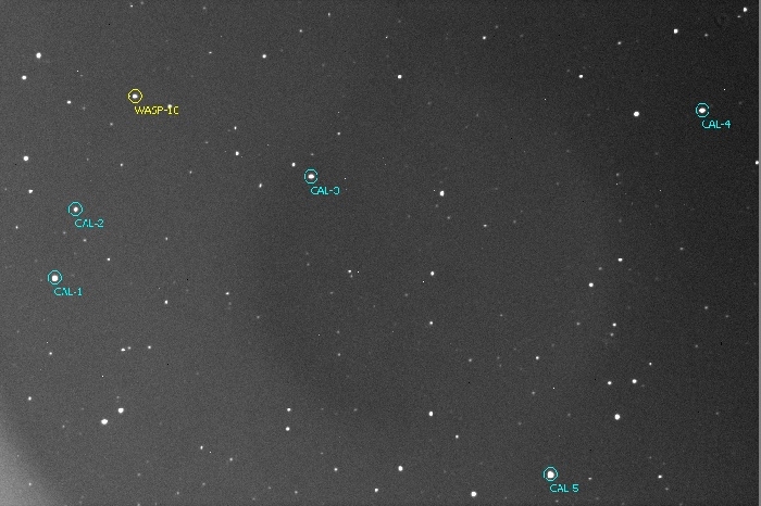 Chart - WASP-10, JD 2456881.41775
