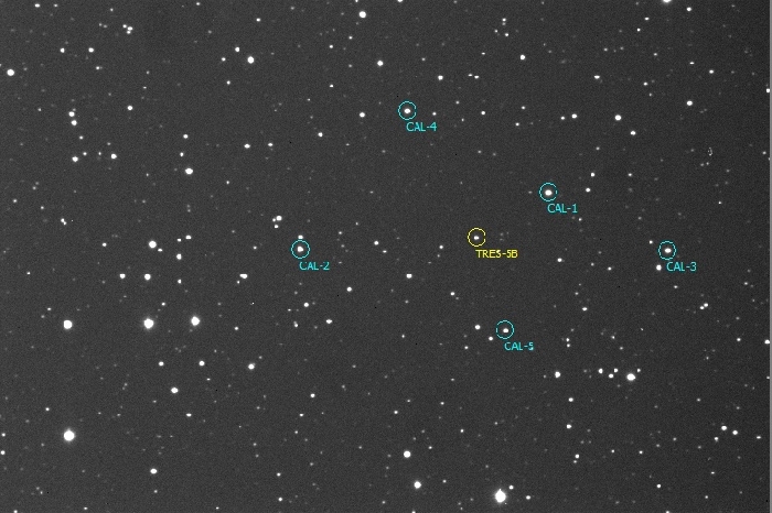 Chart - TrES-5, JD 2457546.41317
