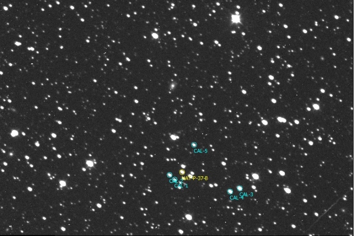 Chart - HAT-P-37, JD 2458758.37480