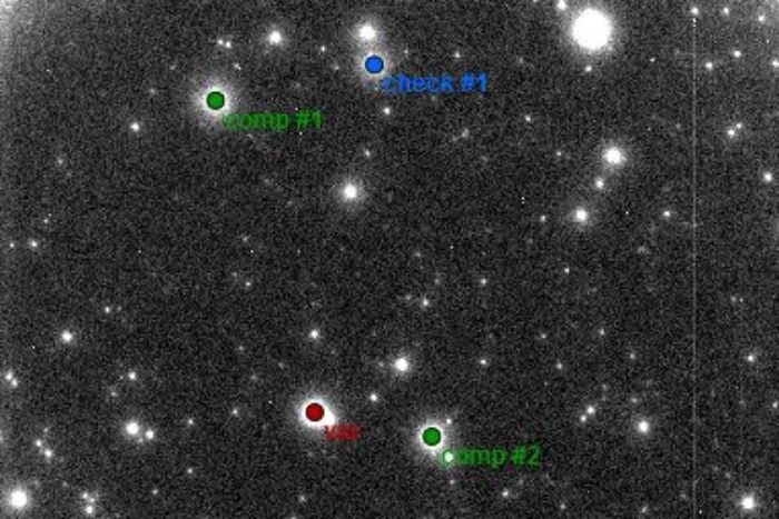 チャート - V2486 Cyg, JD 2459472.26971