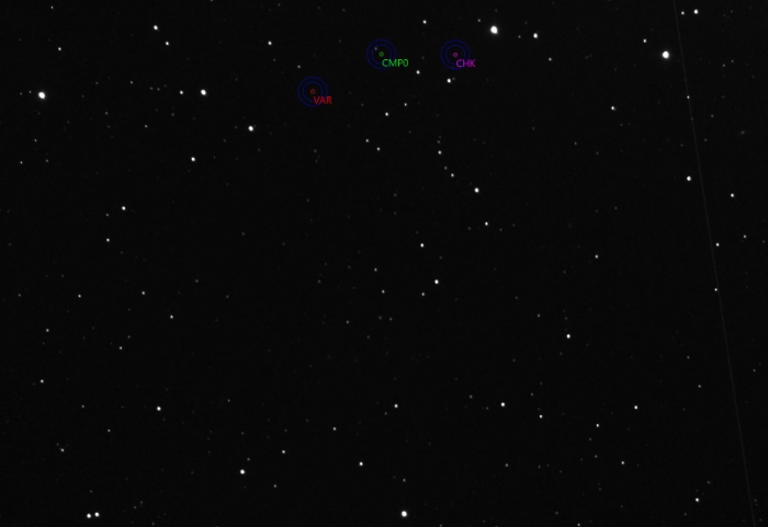 チャート - 2MASS J17524485+3727533, JD 2461133.40365